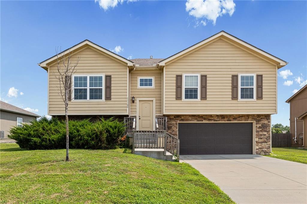 11109 N Jefferson Street - Photo 1