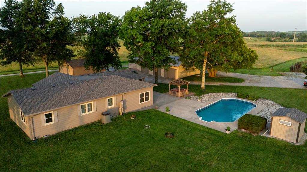38210 Osawatomie Road - Photo 1