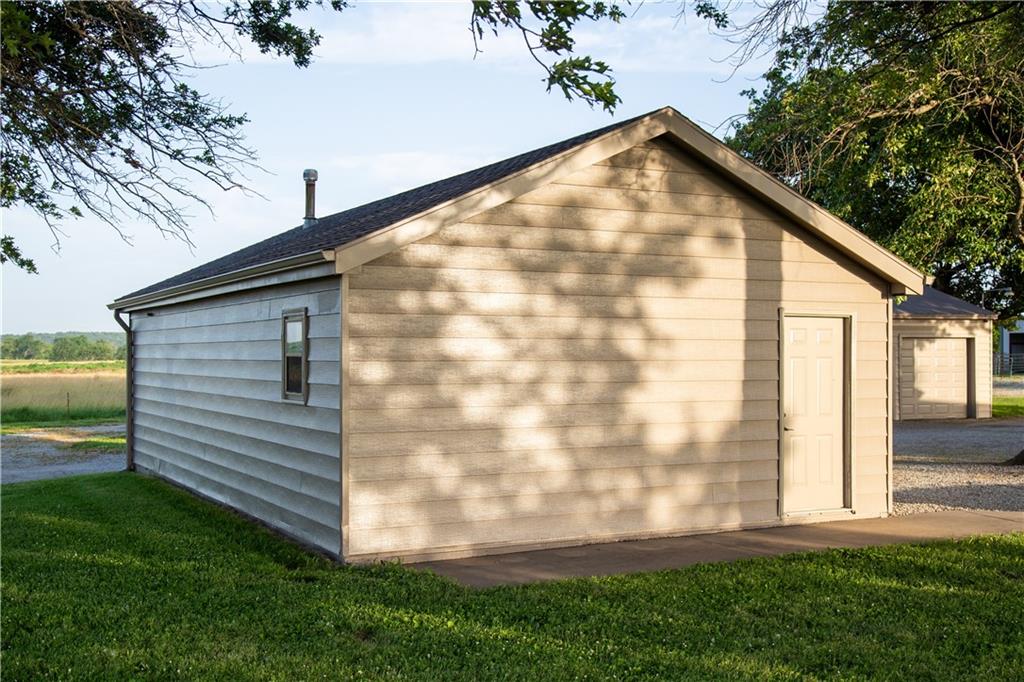 Thumbnail 12