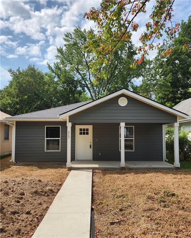 217 W Forest Street - Photo 1