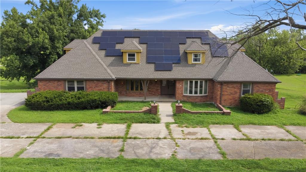 5423 Phelps Road - Photo 1