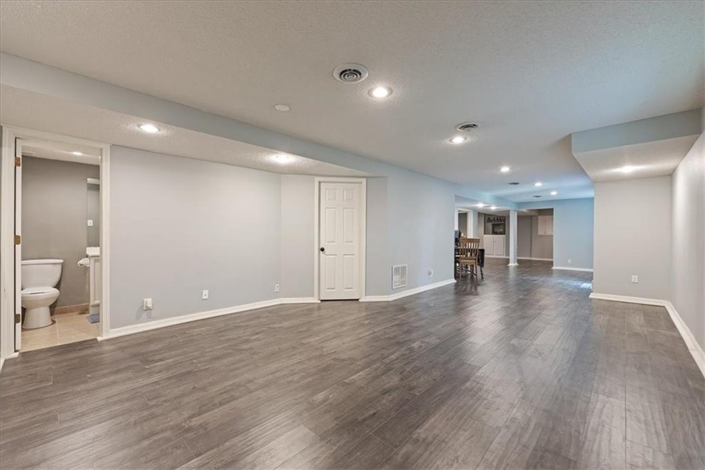 Thumbnail 31