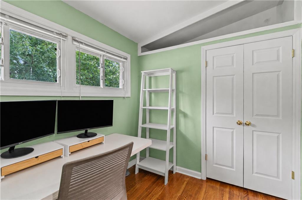 Thumbnail 19