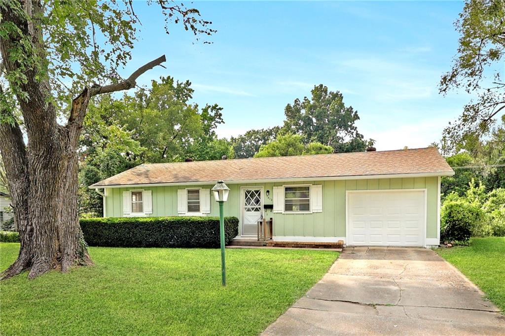 1802 Bird Terrace - Photo 1