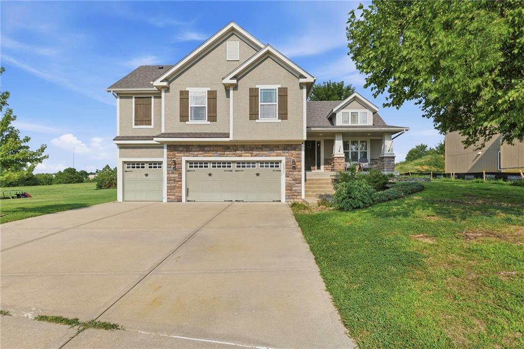 13317 Davis Avenue - Photo 1