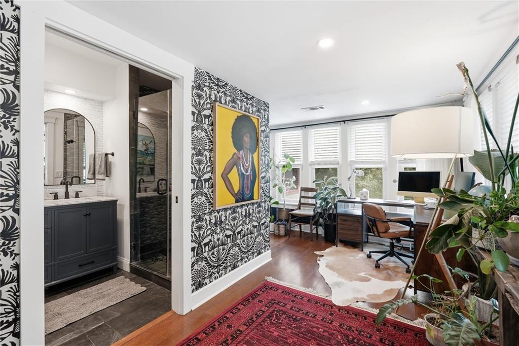 Thumbnail 18
