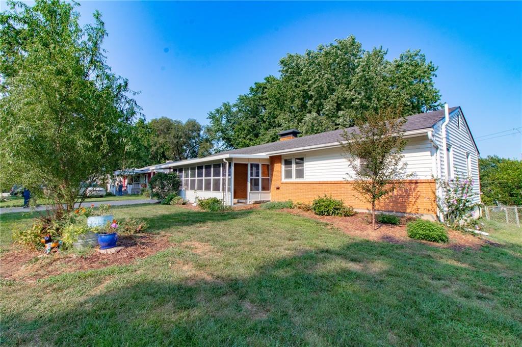 1608 Lee Lane - Photo 1