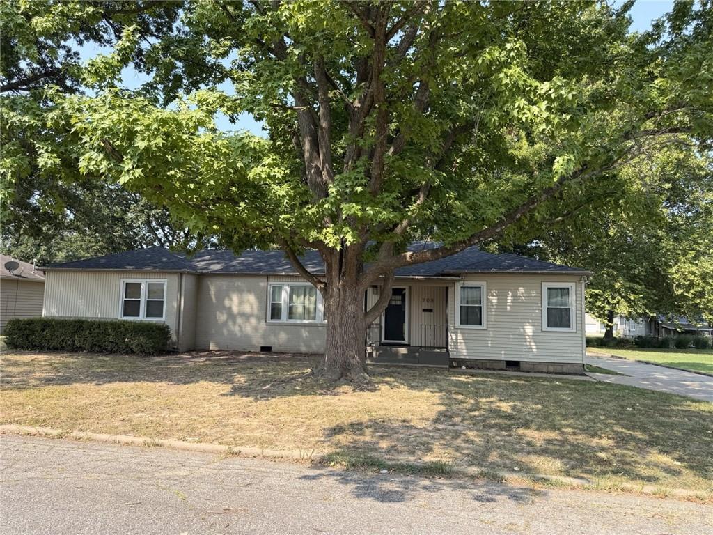 708 S Woodland Street - Photo 1