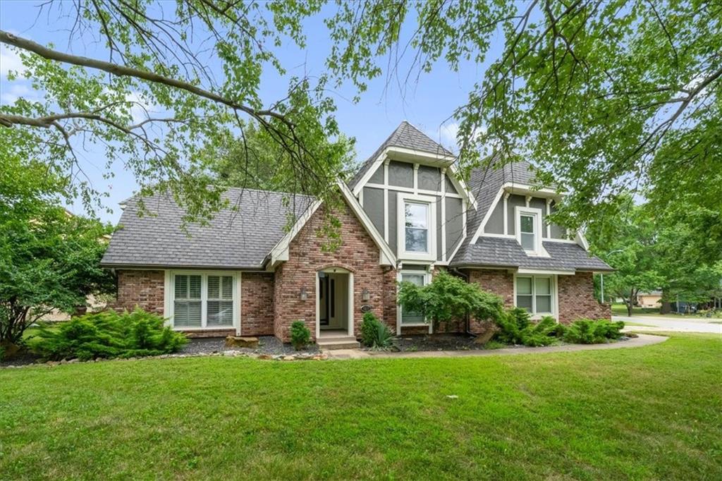 3617 NW Blue Jacket Drive - Photo 1