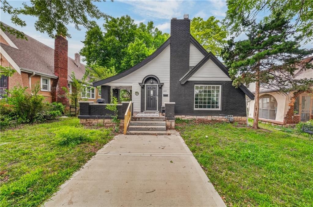 1024 N 25th Street - Photo 1