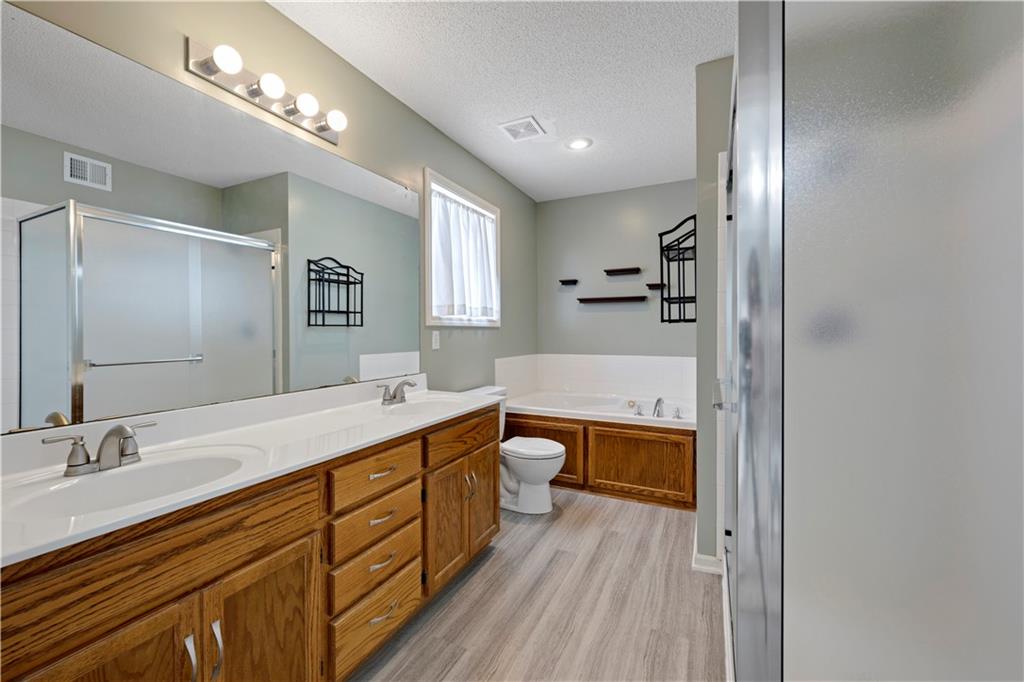 Thumbnail 34