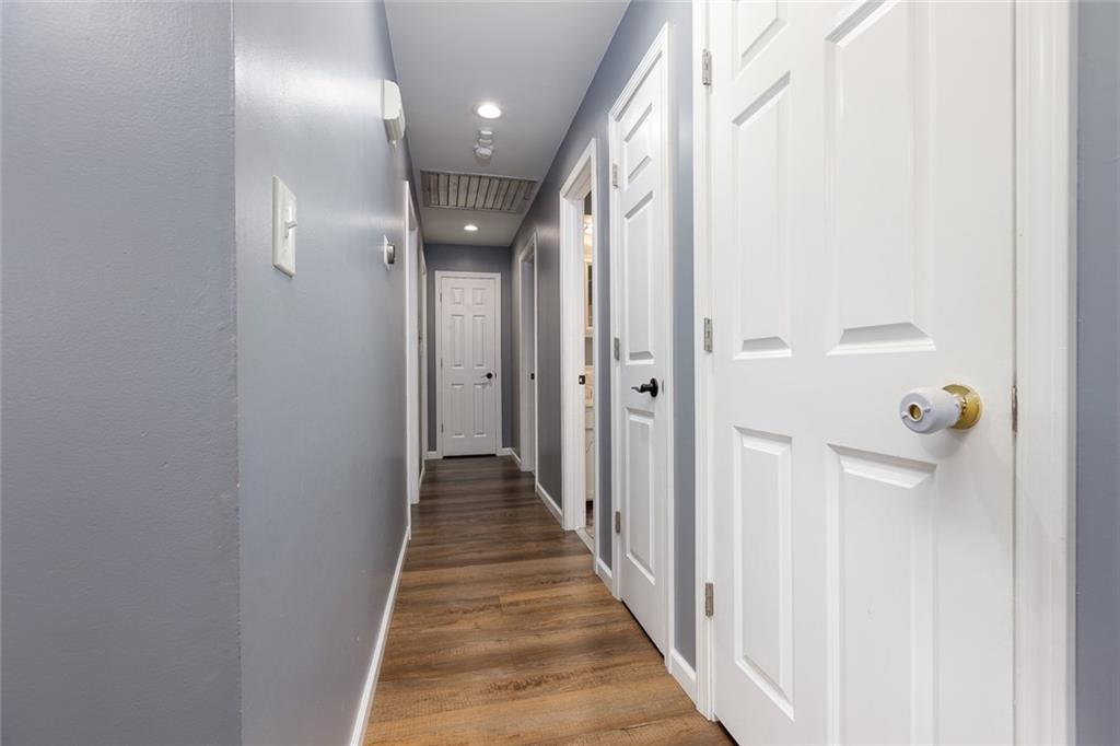 Thumbnail 16