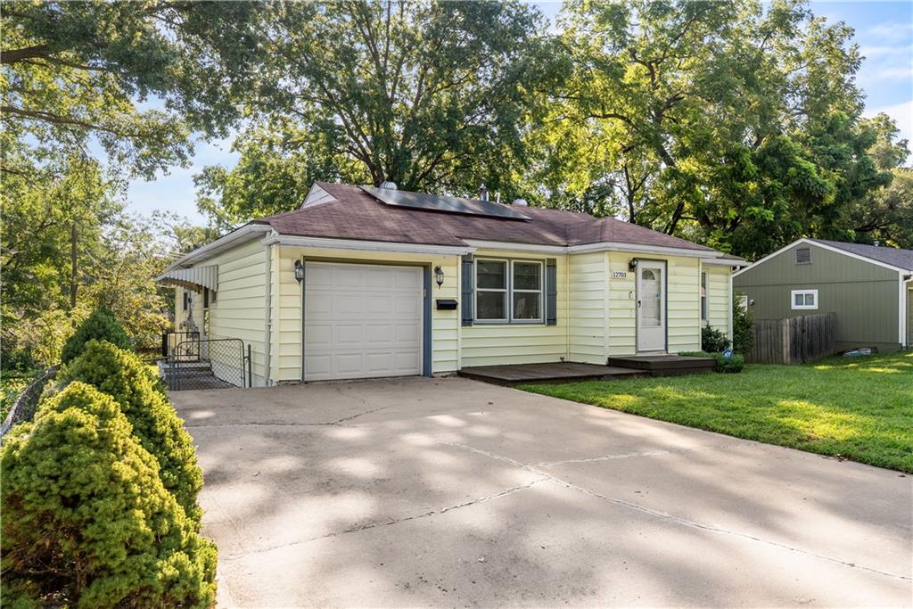 12703 Grandview Road - Photo 1