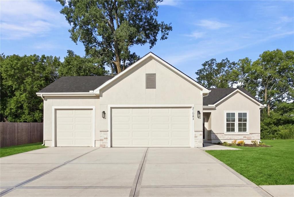 21043 S 225th Street - Photo 1