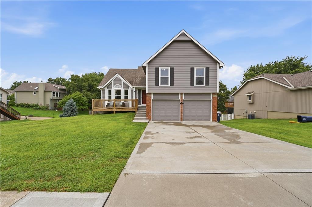 1309 NE Chowning Drive - Photo 1