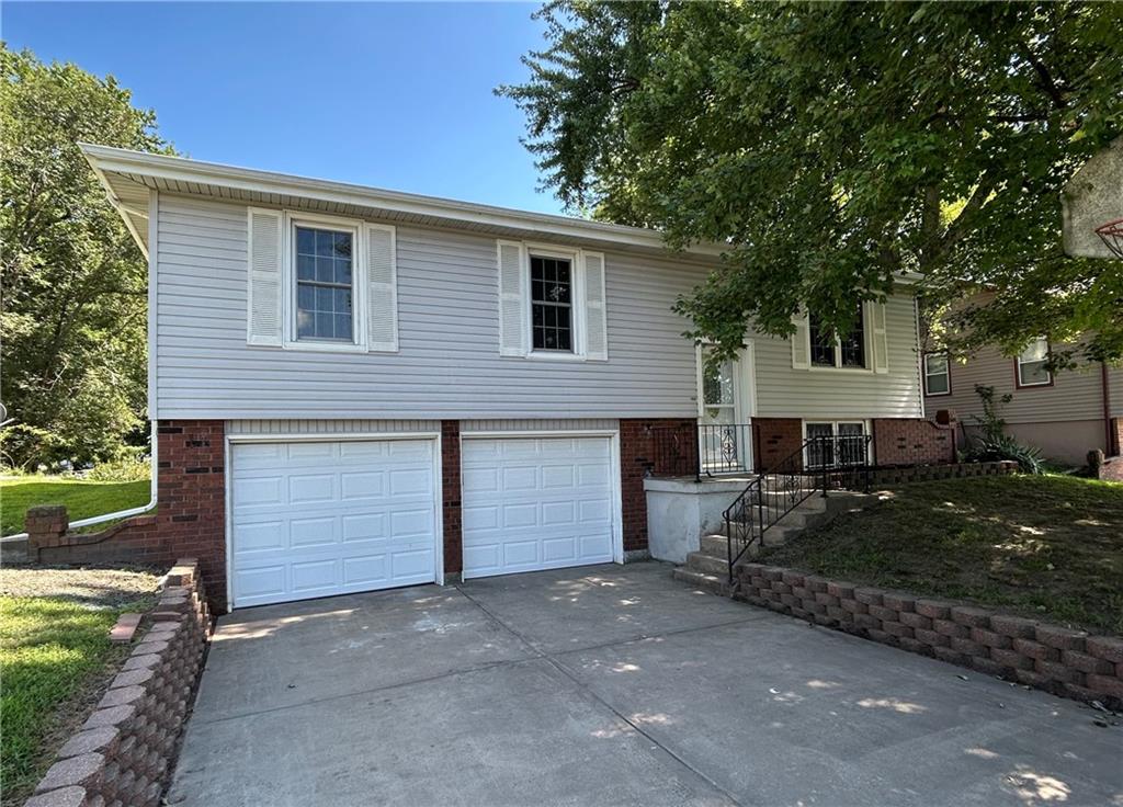 619 S 4th Street - Photo 1
