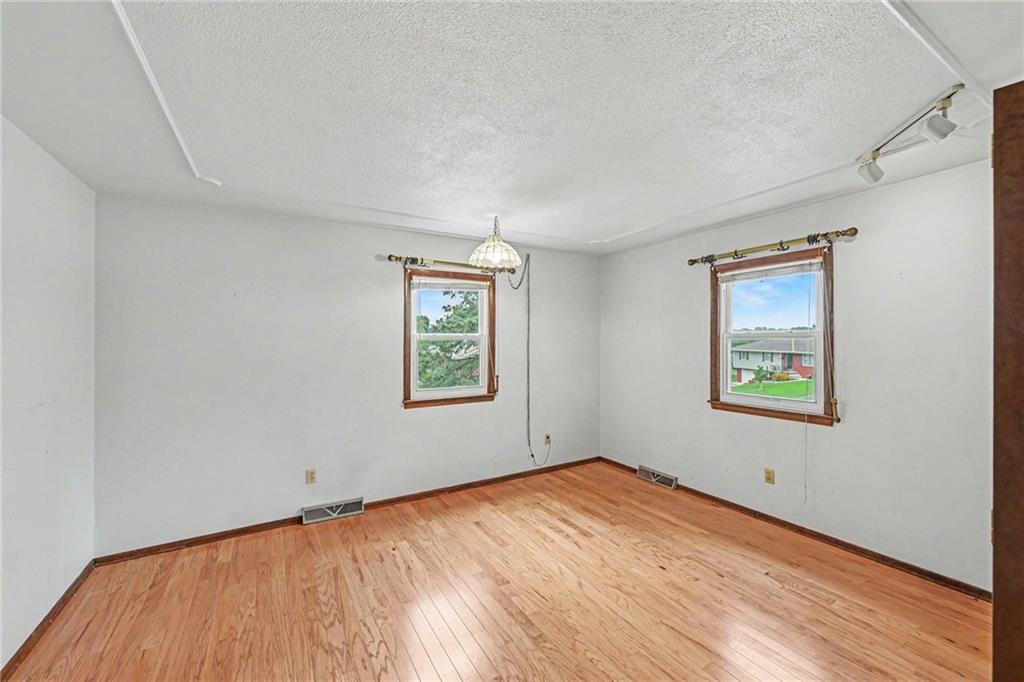 Thumbnail 17