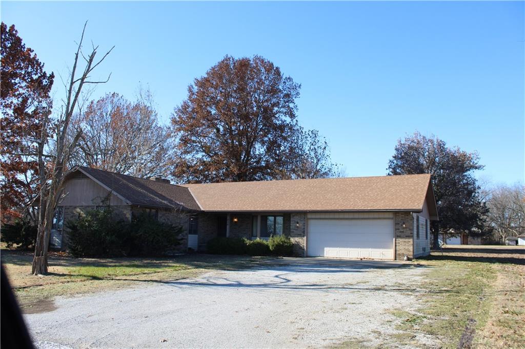 714 S Long Avenue - Photo 1