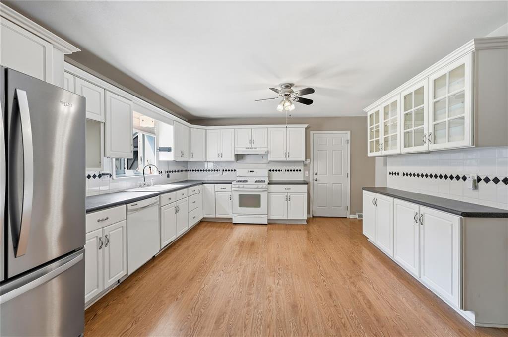 Thumbnail 18
