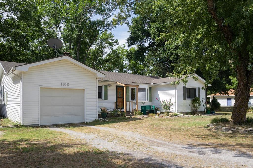 4100 Main Street - Photo 1