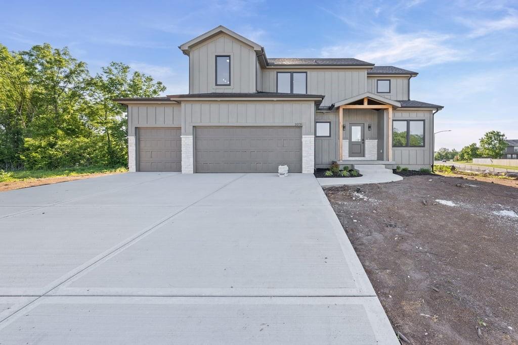 16561 W 165th Place