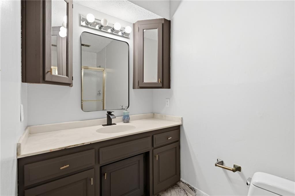 Thumbnail 34
