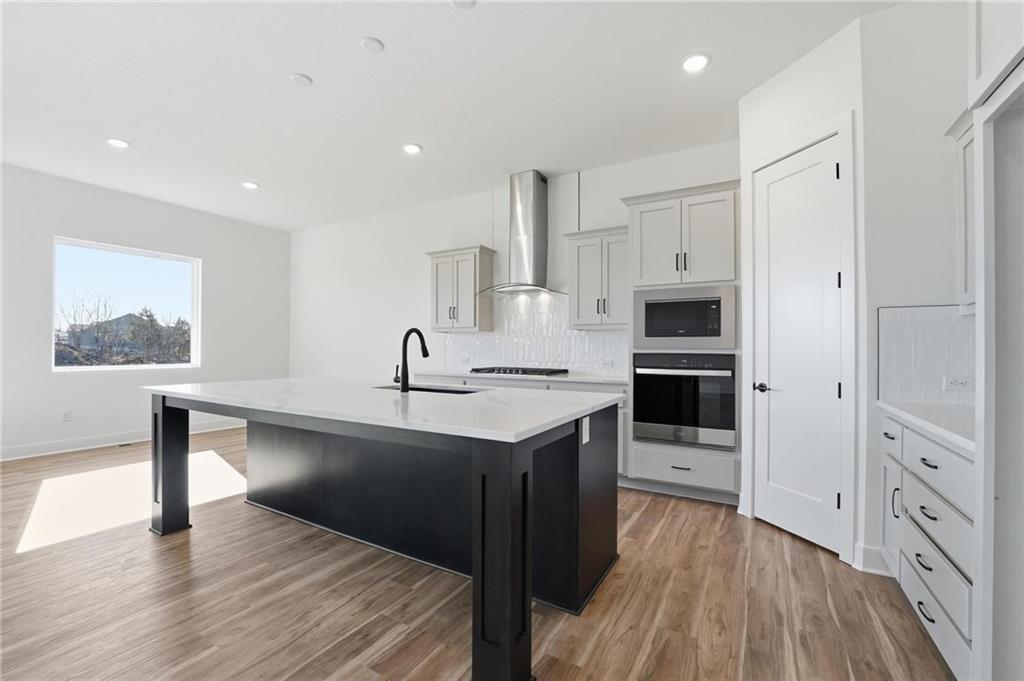 Thumbnail 16