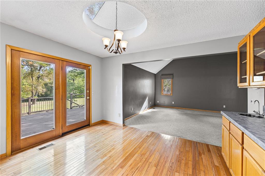 Thumbnail 13