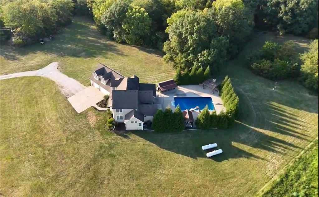 2625 SW Springtown Road - Photo 1