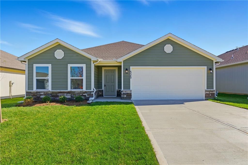20323 W 195th Street - Photo 1