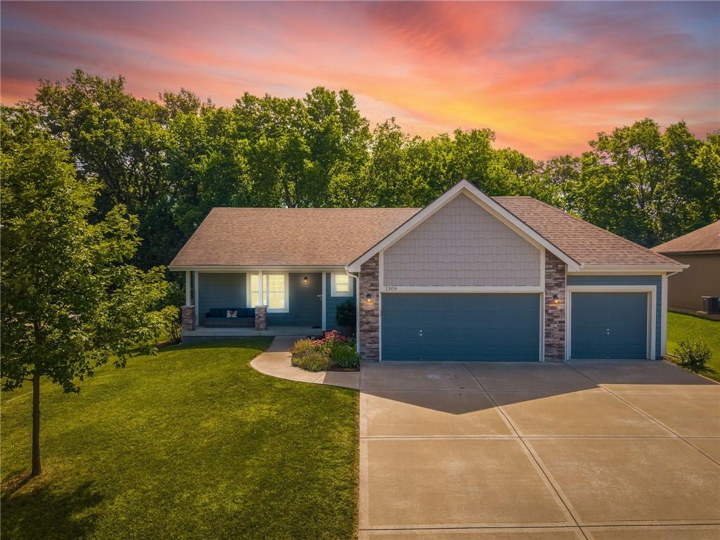1309 Regency Drive - Photo 1