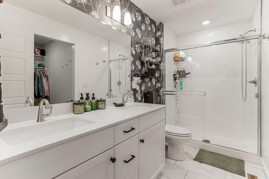 Thumbnail 15