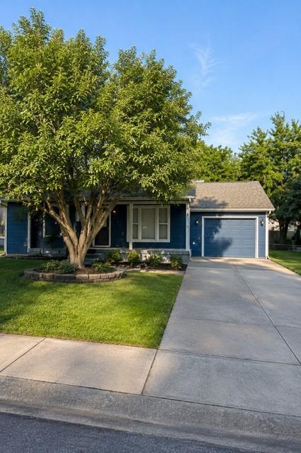 7604 Juniper Street - Photo 1
