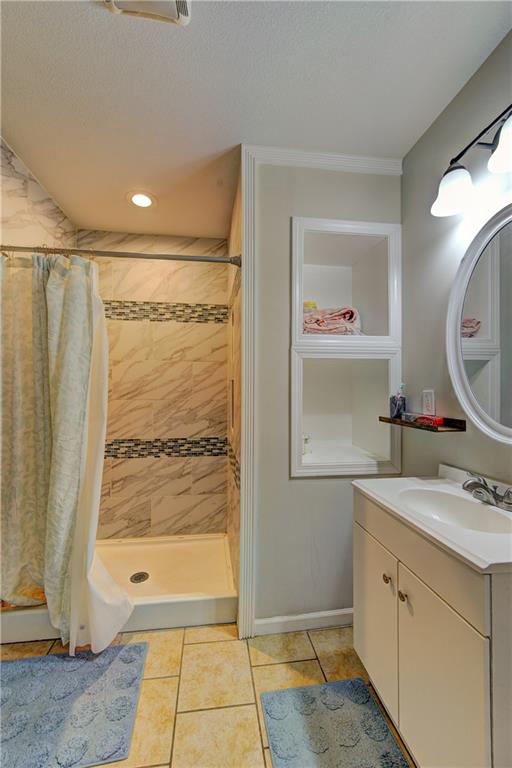 Thumbnail 25