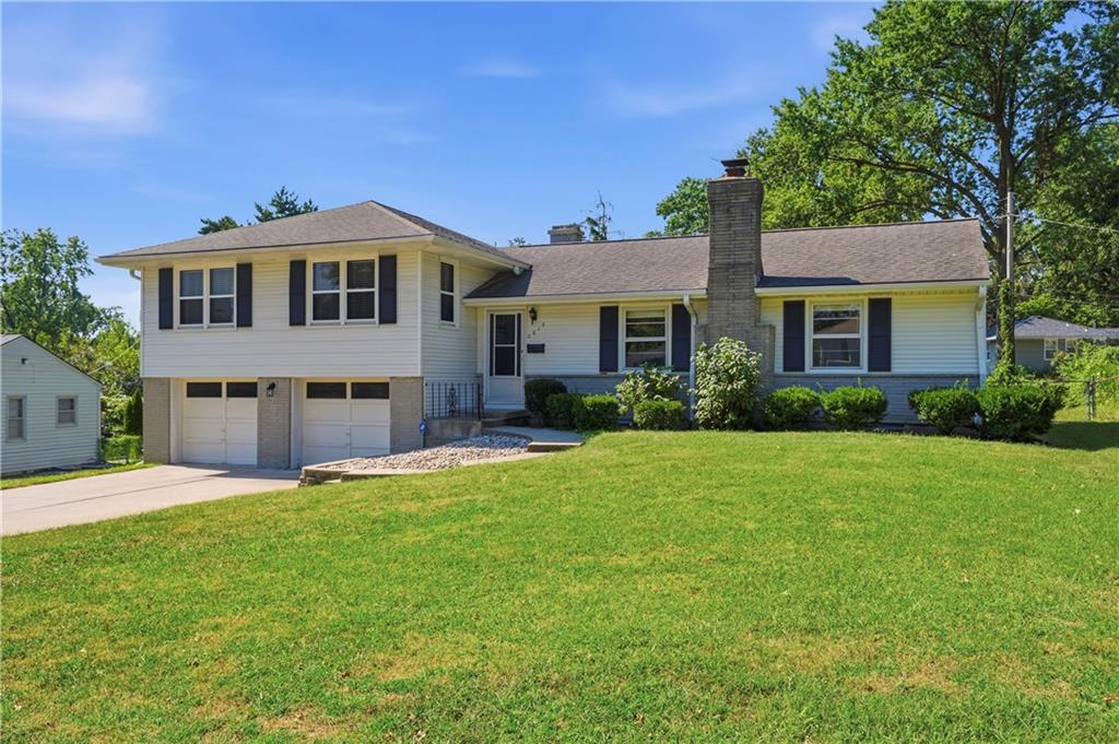 3013 NE 49th Terrace - Photo 1