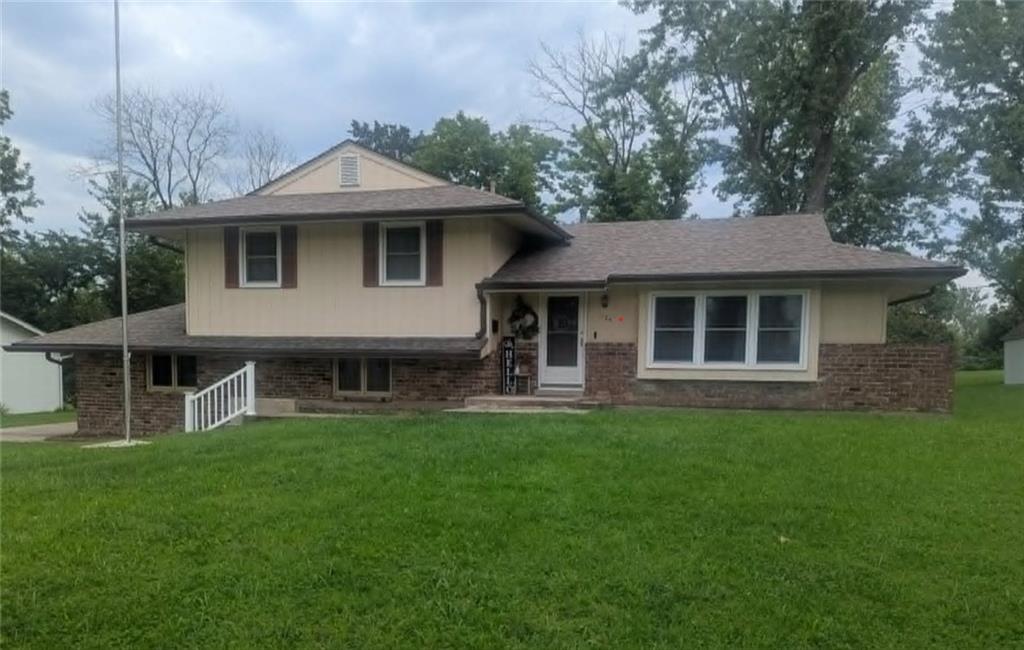 1104 W Forrest Lane - Photo 1