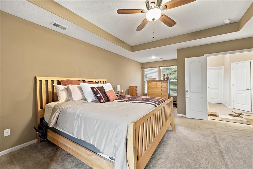 Thumbnail 40