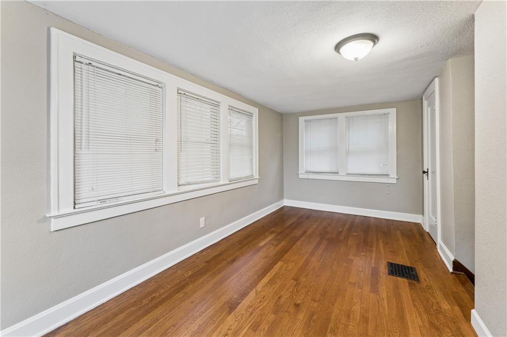 Thumbnail 29