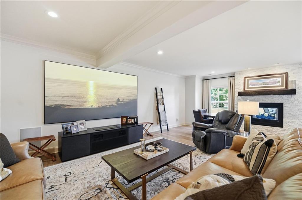 Thumbnail 53