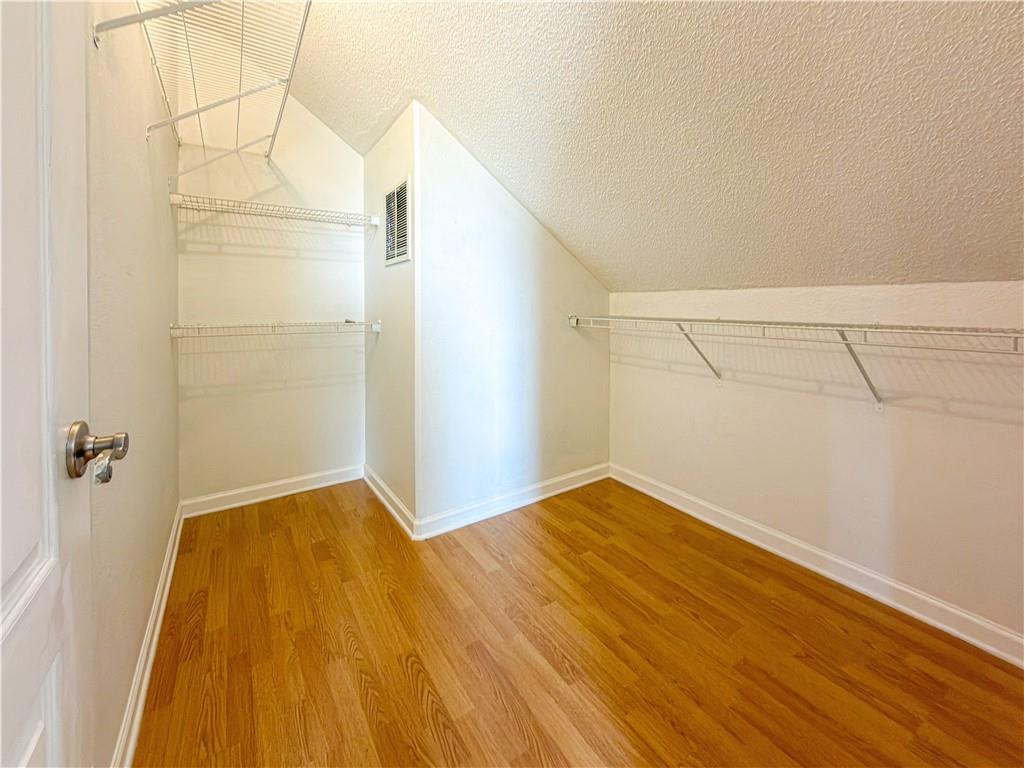 Thumbnail 43