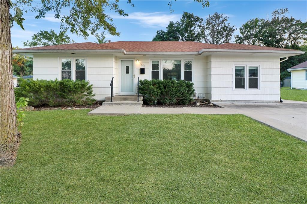 501 Salem Avenue - Photo 1