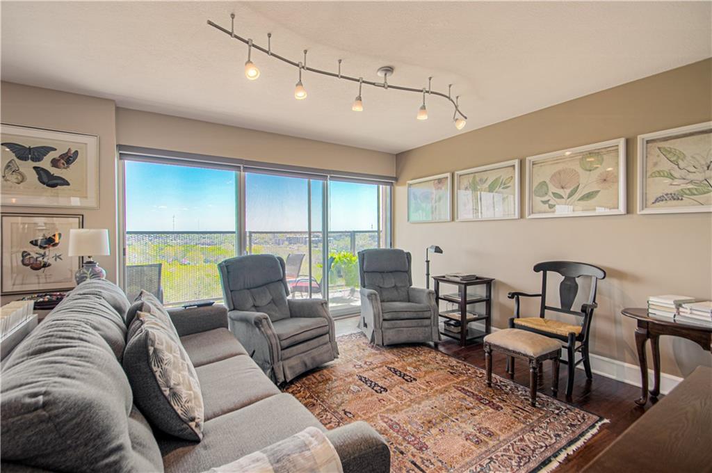 Thumbnail 16