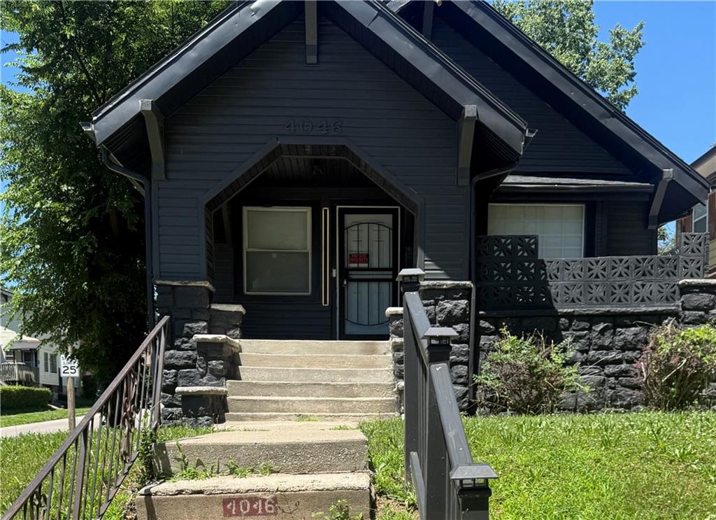 4046 Benton Boulevard - Photo 1