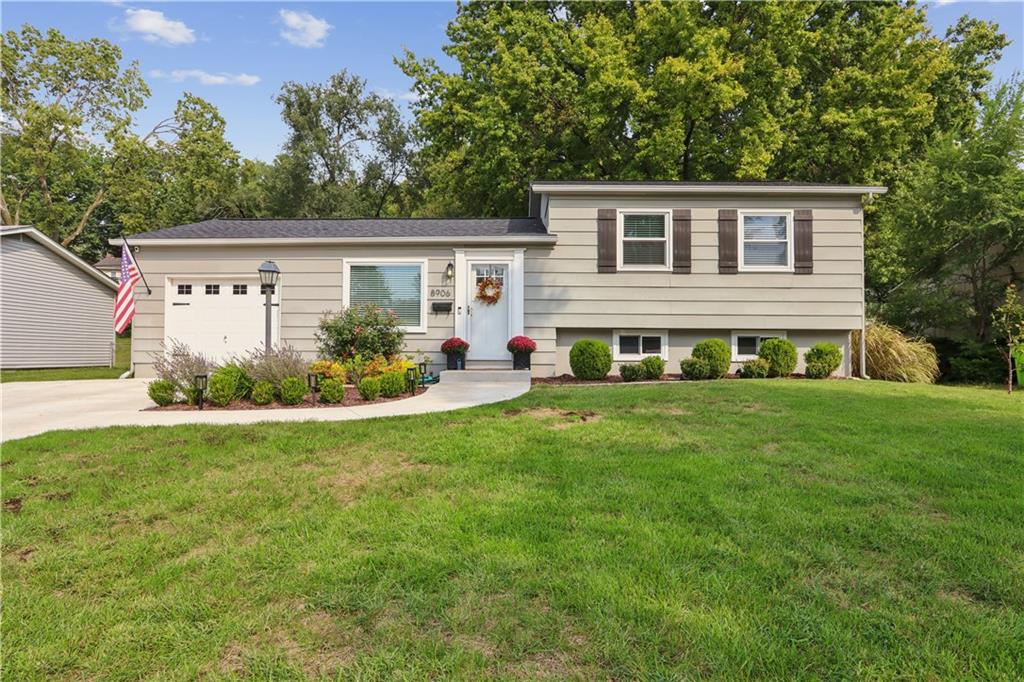 8906 W 99th Terrace - Photo 1