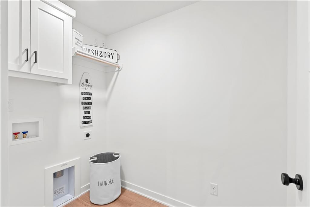 Thumbnail 40