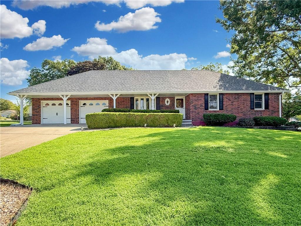 1113 Elm Street - Photo 1