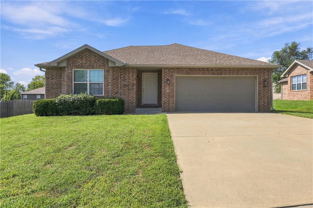 516 Emerson Drive - Photo 1