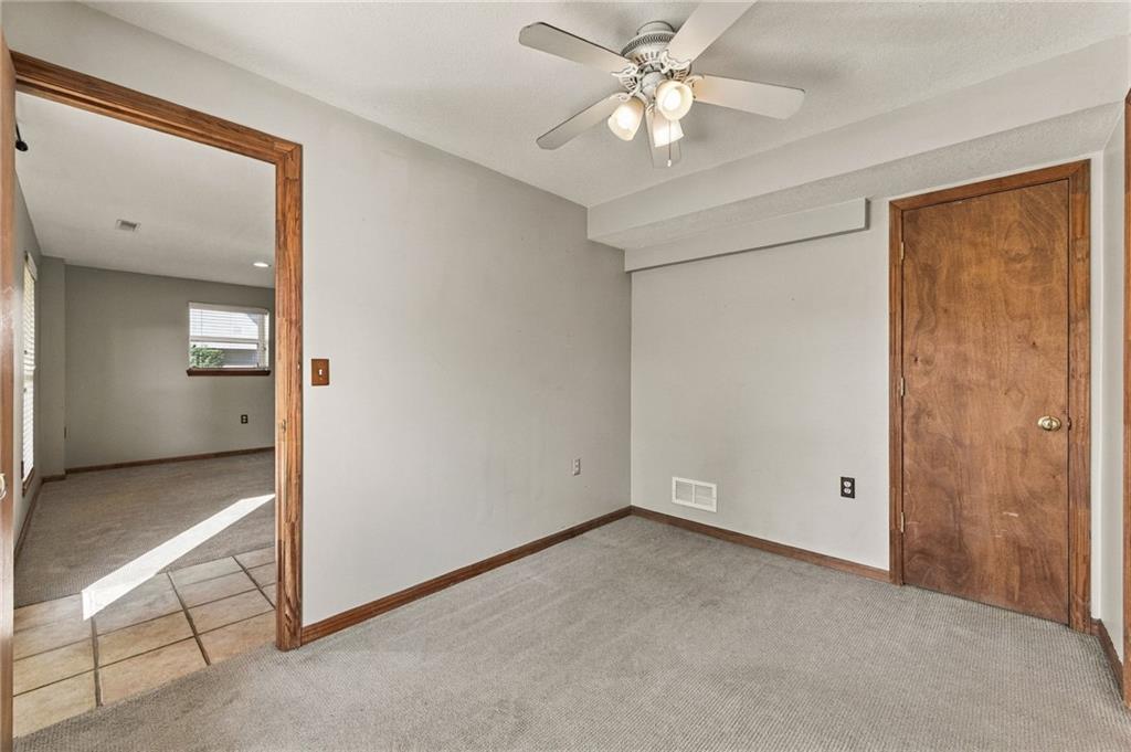 Thumbnail 40