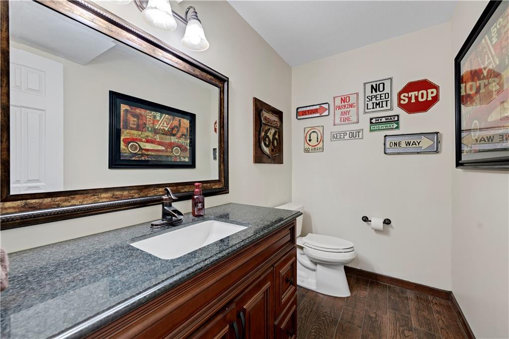 Thumbnail 36