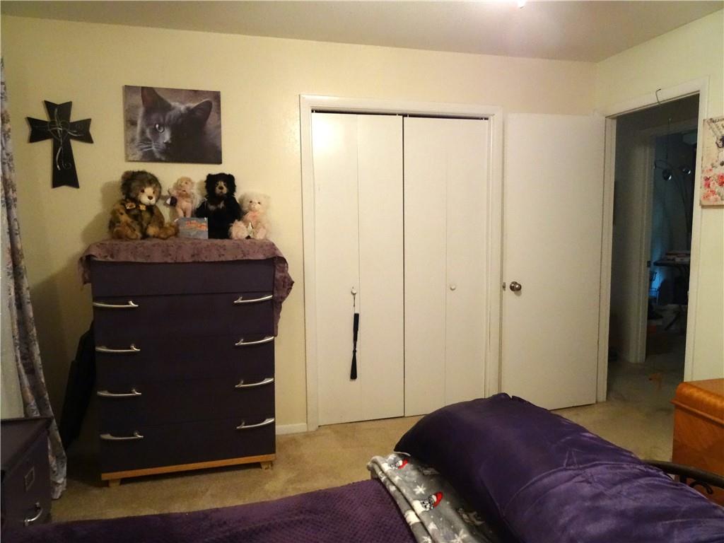 Thumbnail 36